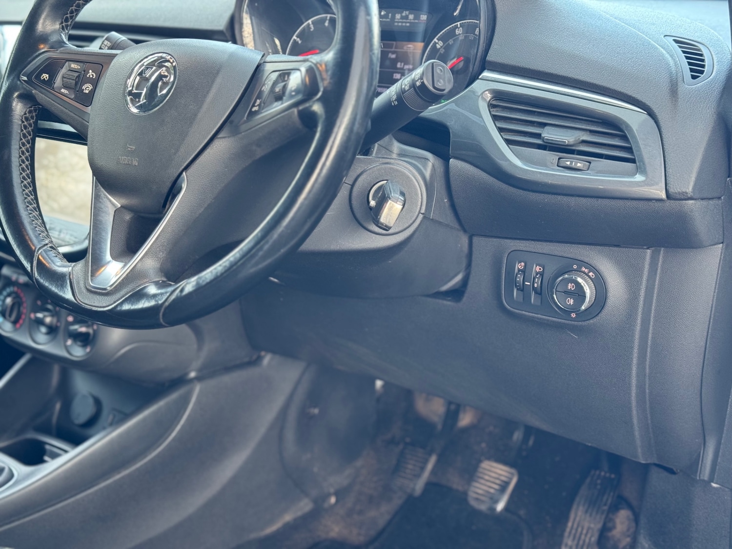 Used Vauxhall Corsa 2015 for sale - 77663511: Photo 8