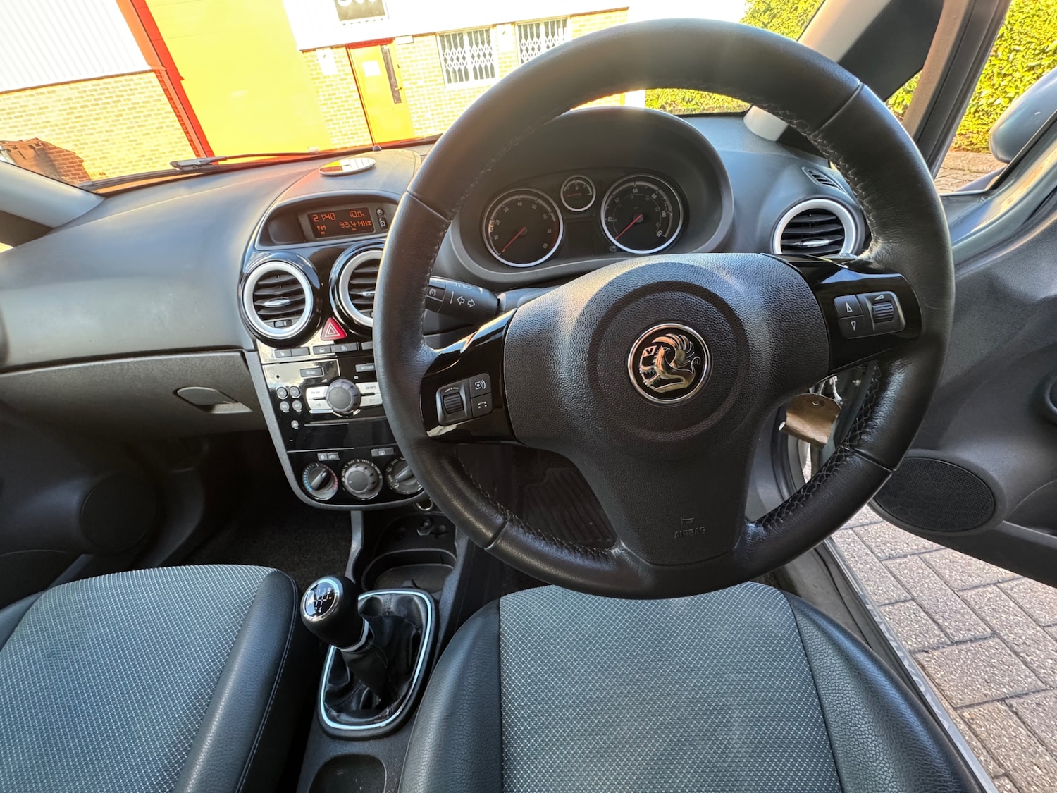 Used Vauxhall Corsa 2010 for sale - 76442530: Photo 14