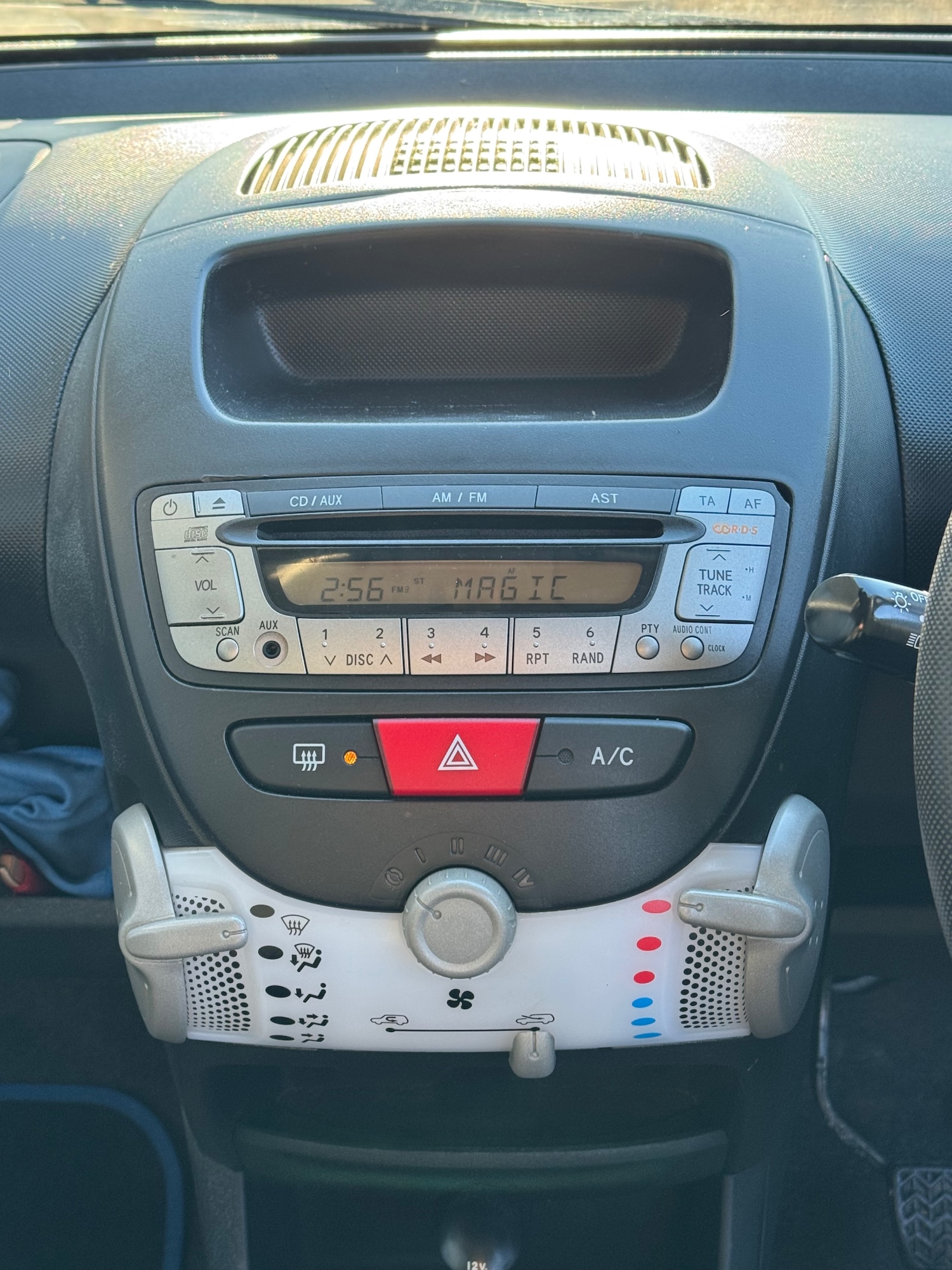 Used Citroen C1 2012 for sale - 77109984: Photo 18