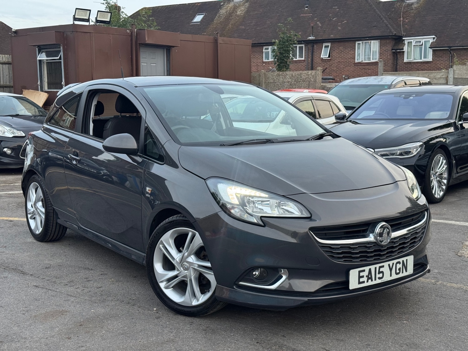 Used Vauxhall Corsa 2015 for sale - 76606111: Photo 1