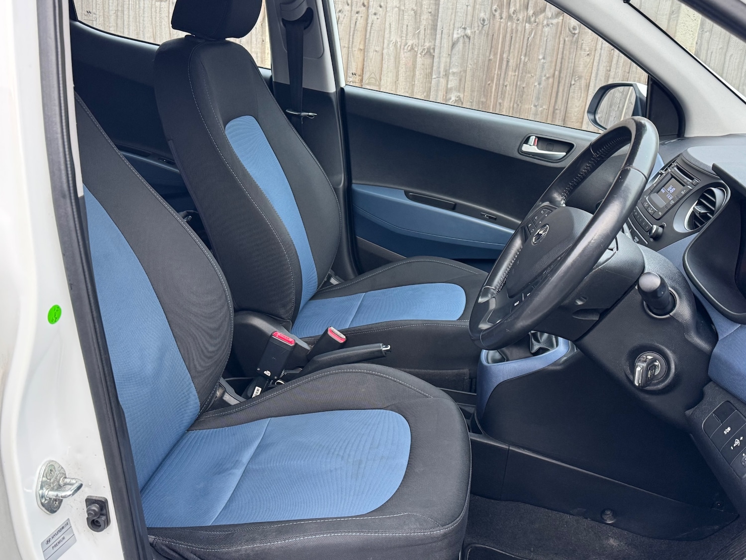 Used Hyundai i10 2015 for sale - 77607283: Photo 15