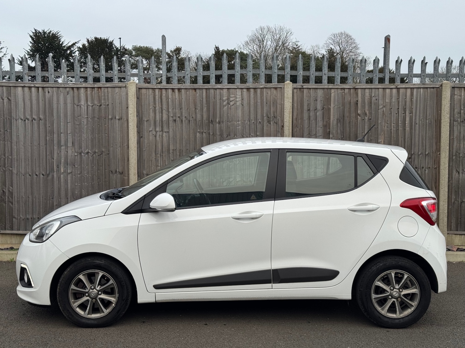 Used Hyundai i10 2015 for sale - 77607283: Photo 22