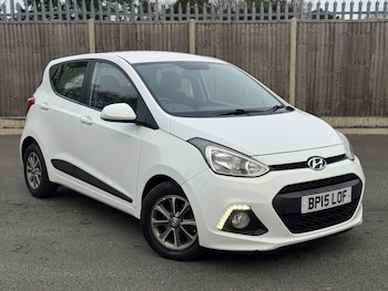 Used Hyundai i10 2015 for sale - 77607283: Photo