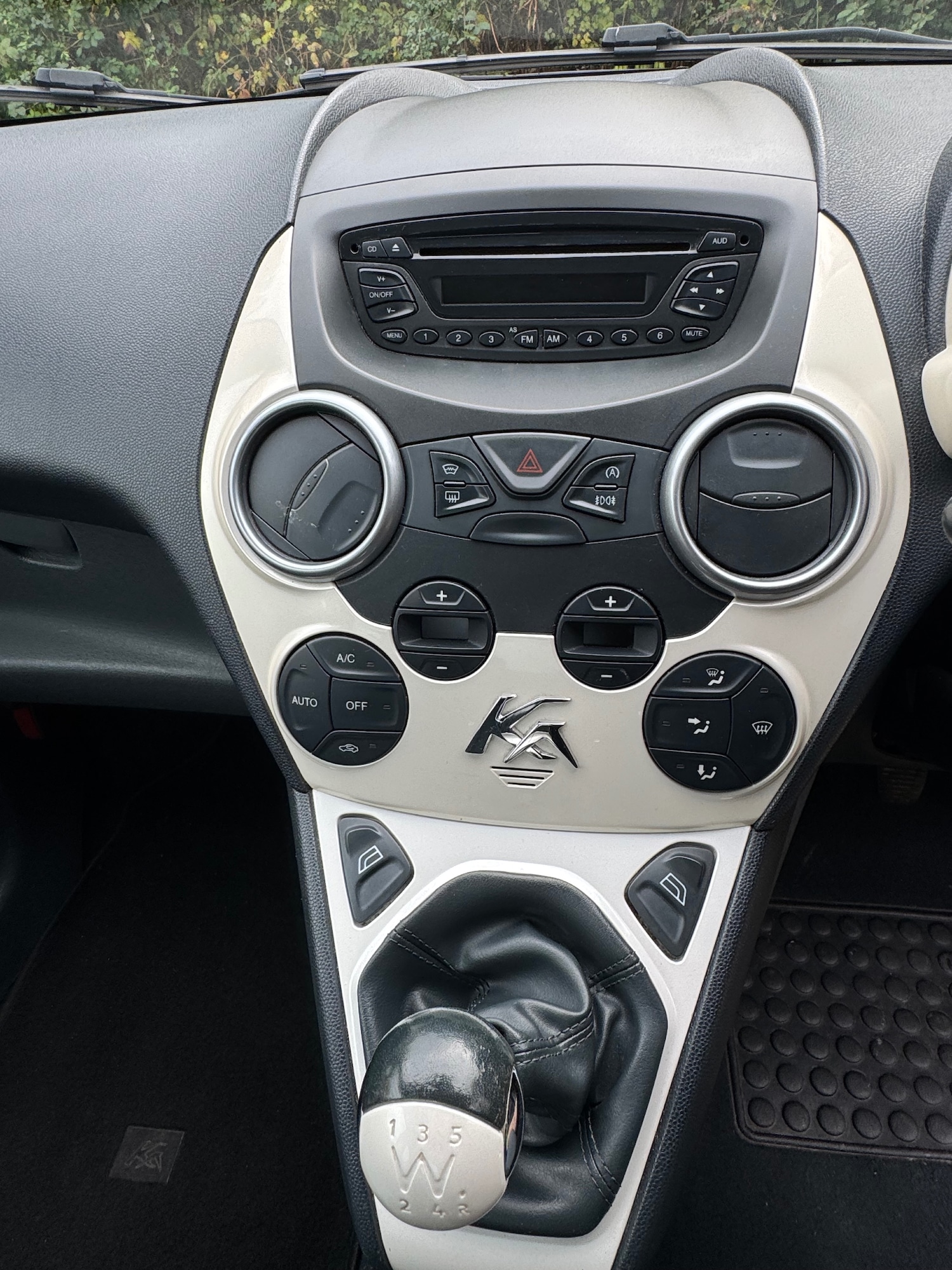 Used Ford Ka 2013 for sale - 76682393: Photo 14