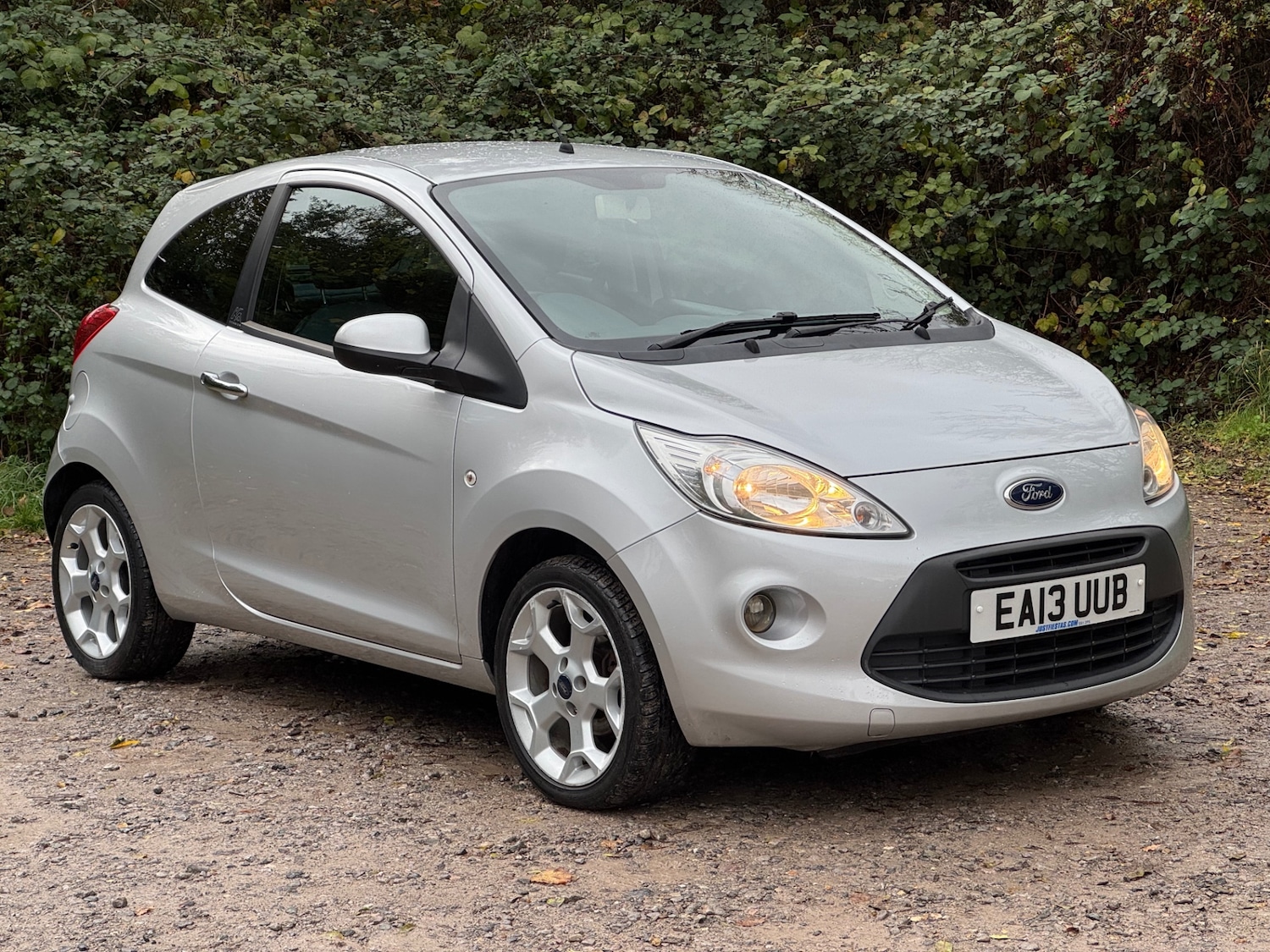 Used Ford Ka 2013 for sale - 76682393: Photo 2