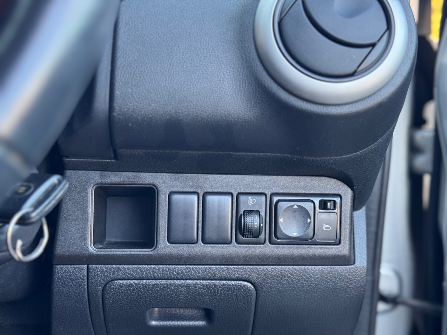 Used Nissan Note 2009 for sale - 76392070: Photo 21