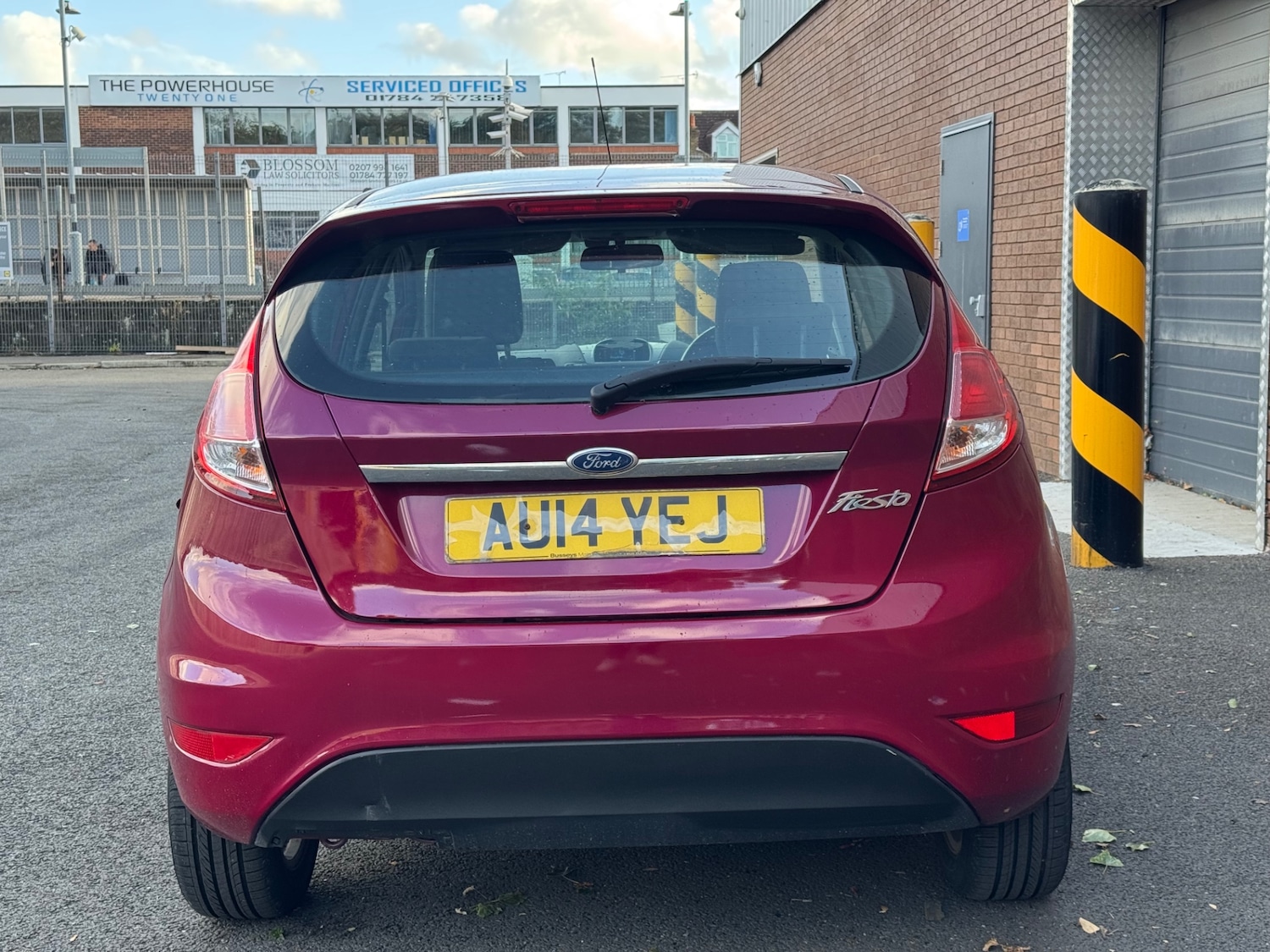 Used Ford Fiesta 2014 for sale - 76392080: Photo 18