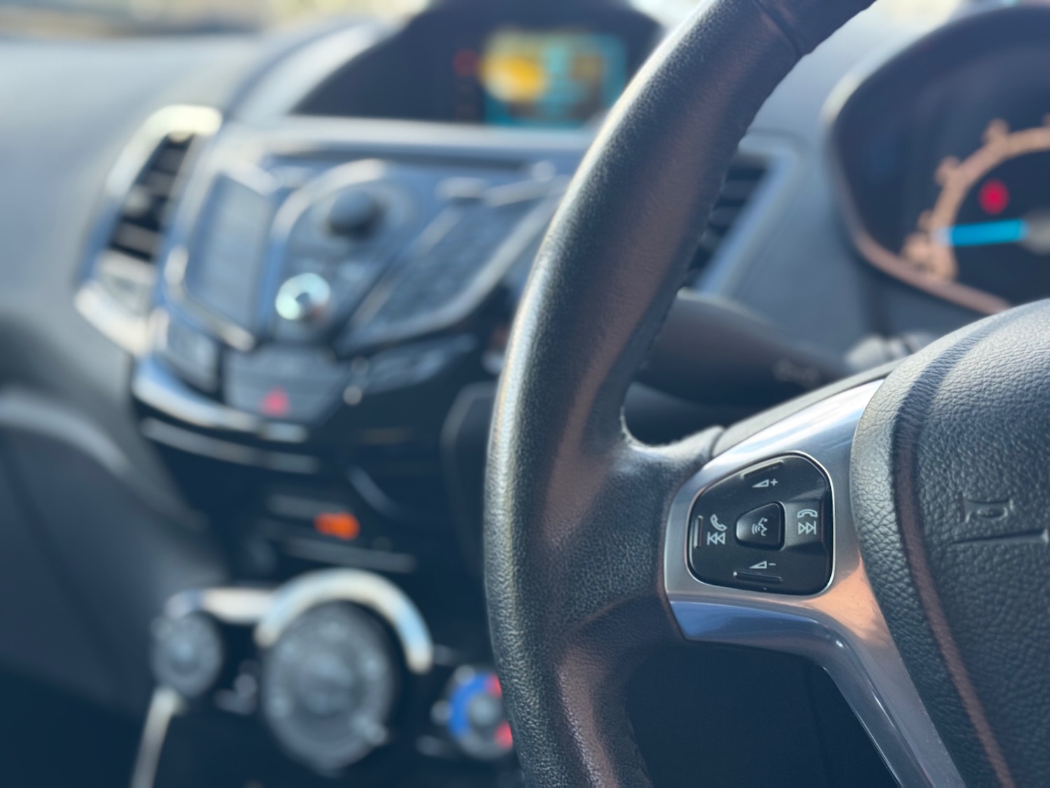 Used Ford Fiesta 2014 for sale - 76392080: Photo 21