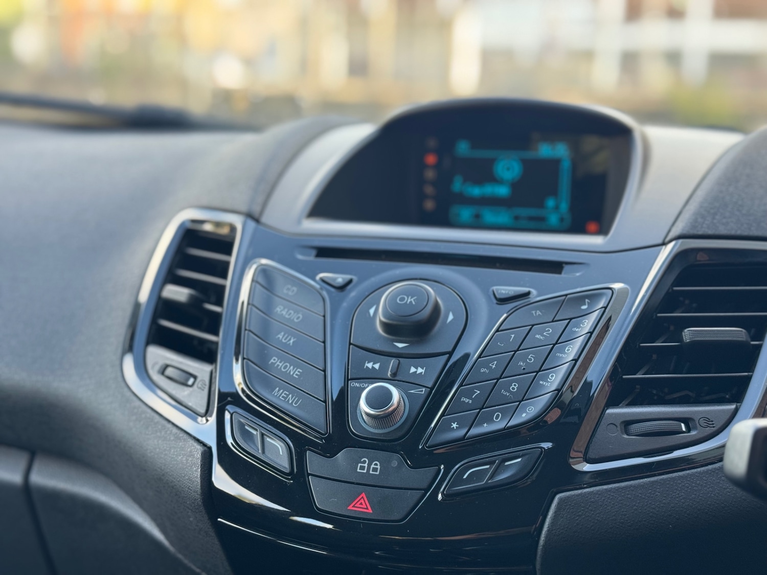 Used Ford Fiesta 2014 for sale - 76392080: Photo 23