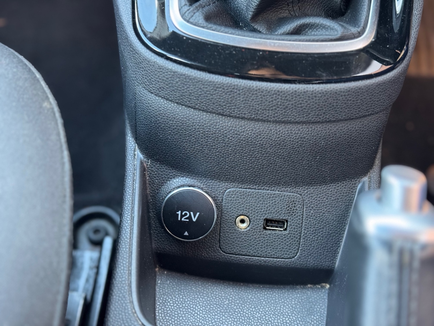 Used Ford Fiesta 2014 for sale - 76392080: Photo 25