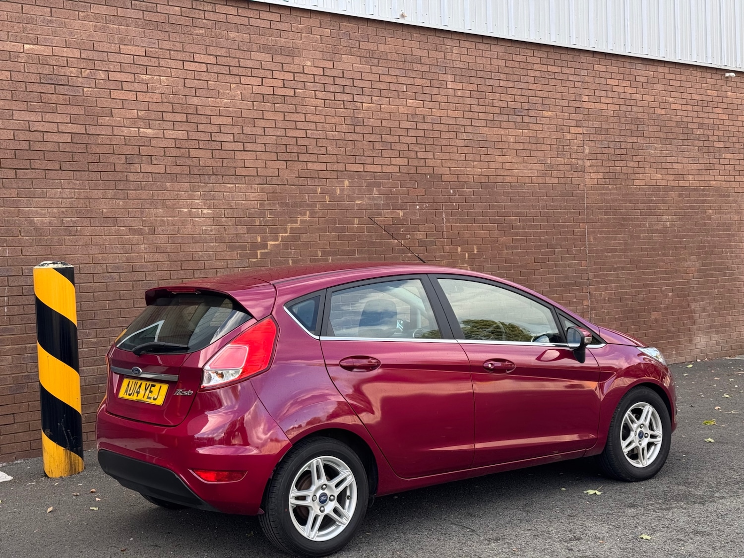 Used Ford Fiesta 2014 for sale - 76392080: Photo 5