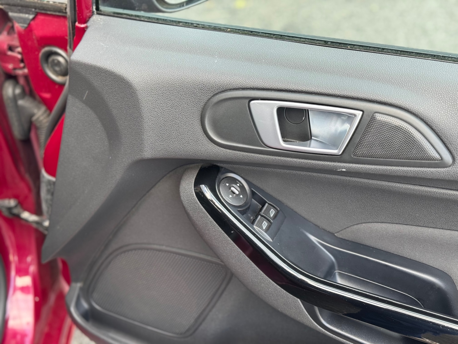 Used Ford Fiesta 2014 for sale - 76392080: Photo 8