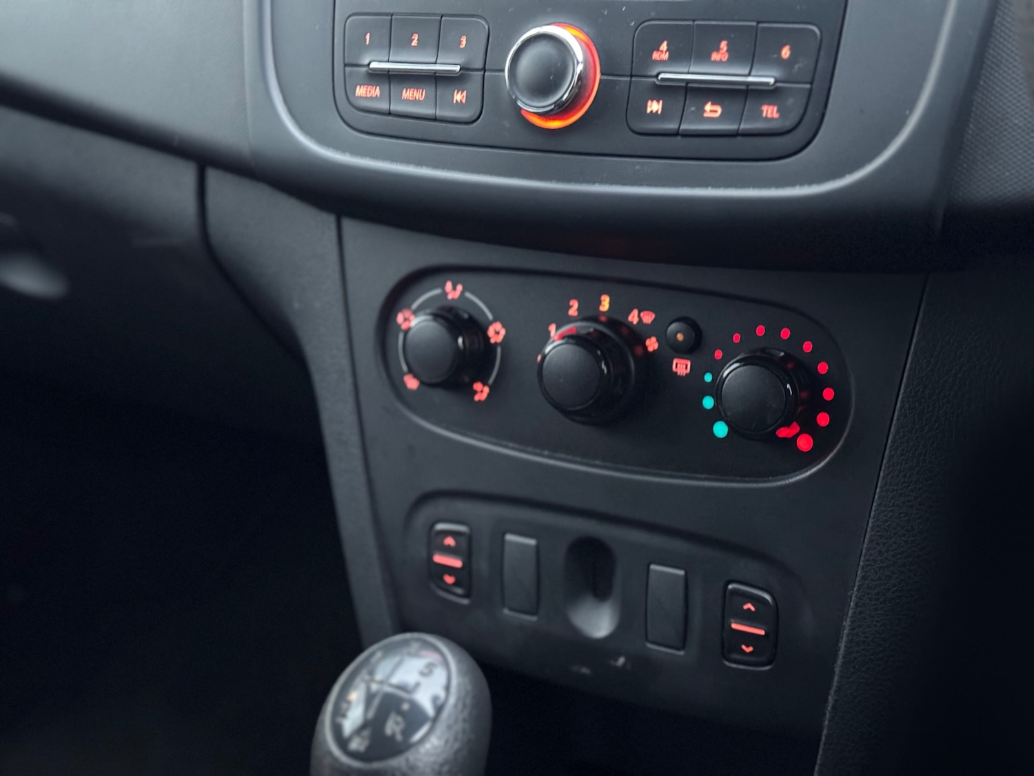 Used Dacia Sandero 2015 for sale - 77540108: Photo 16