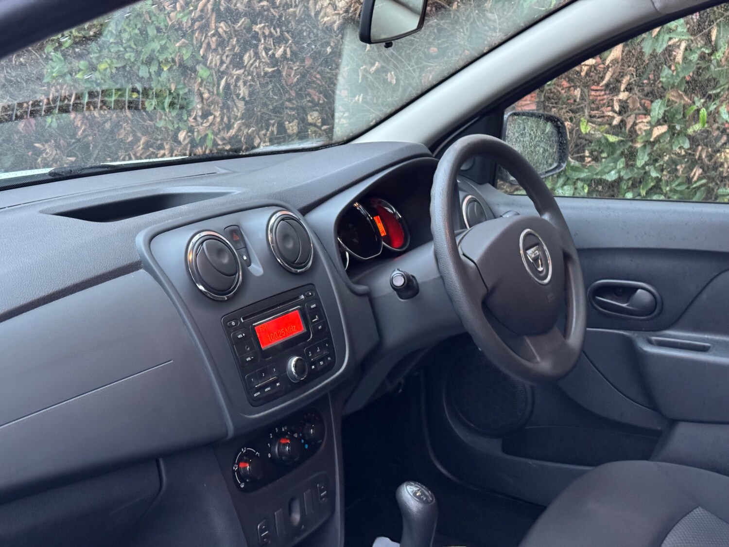 Used Dacia Sandero 2015 for sale - 77540108: Photo 17