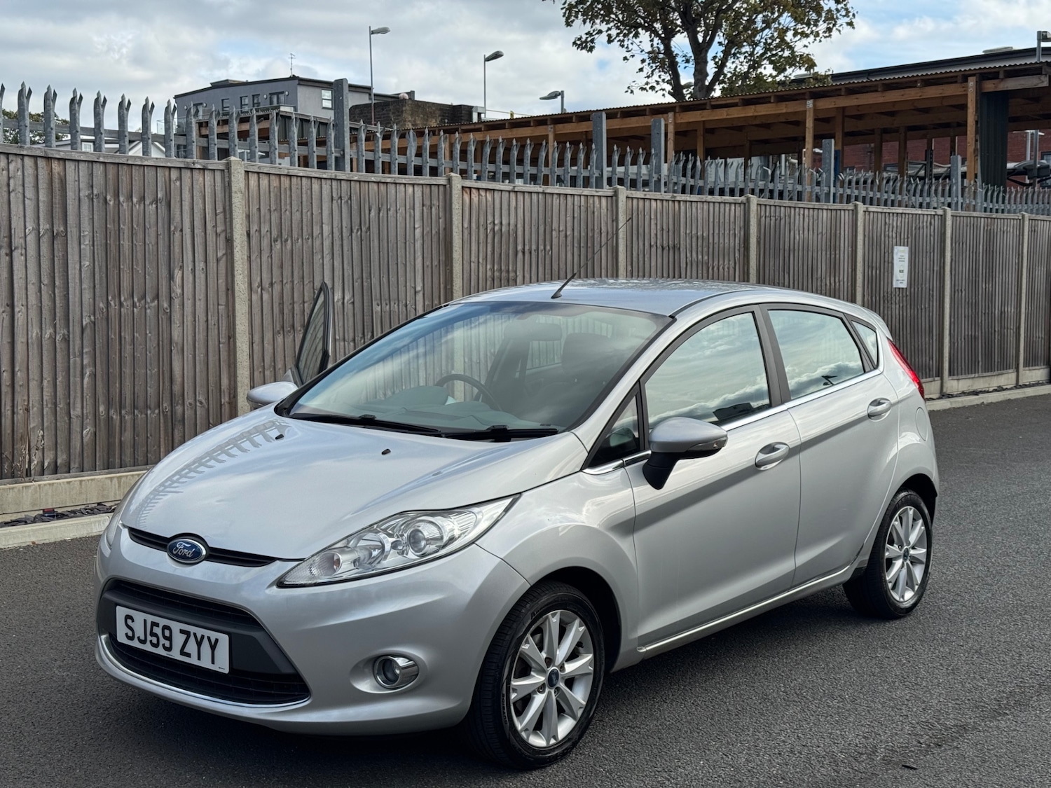 Used Ford Fiesta 2009 for sale - 76463994: Photo 19