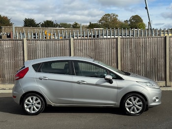 Used Ford Fiesta 2009 for sale - 76463994: Photo