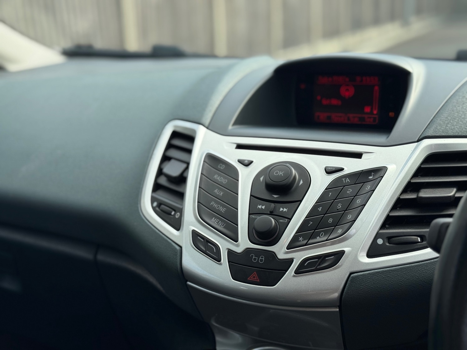 Used Ford Fiesta 2009 for sale - 76463994: Photo 8