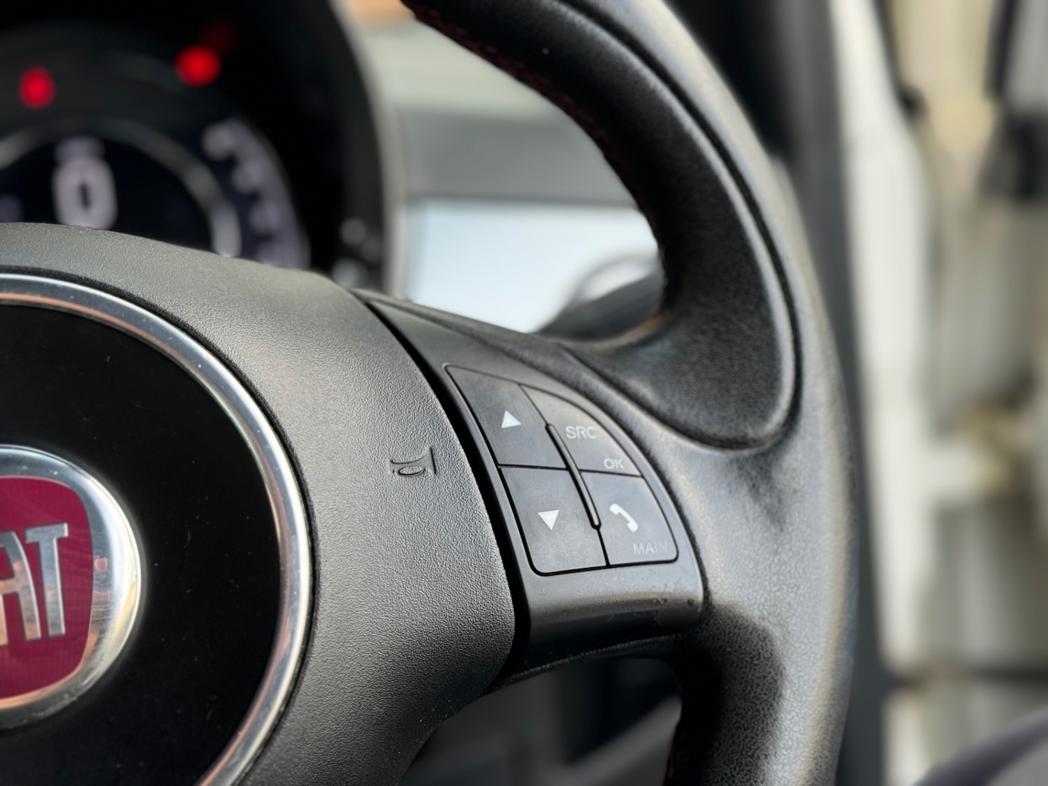 Used Fiat 500 2015 for sale - 77431674: Photo 11