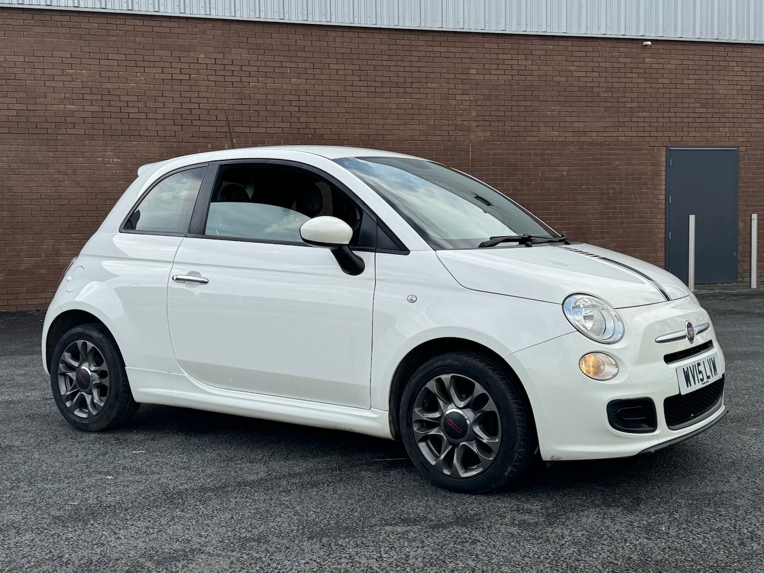 Used Fiat 500 2015 for sale - 77431674: Photo 3