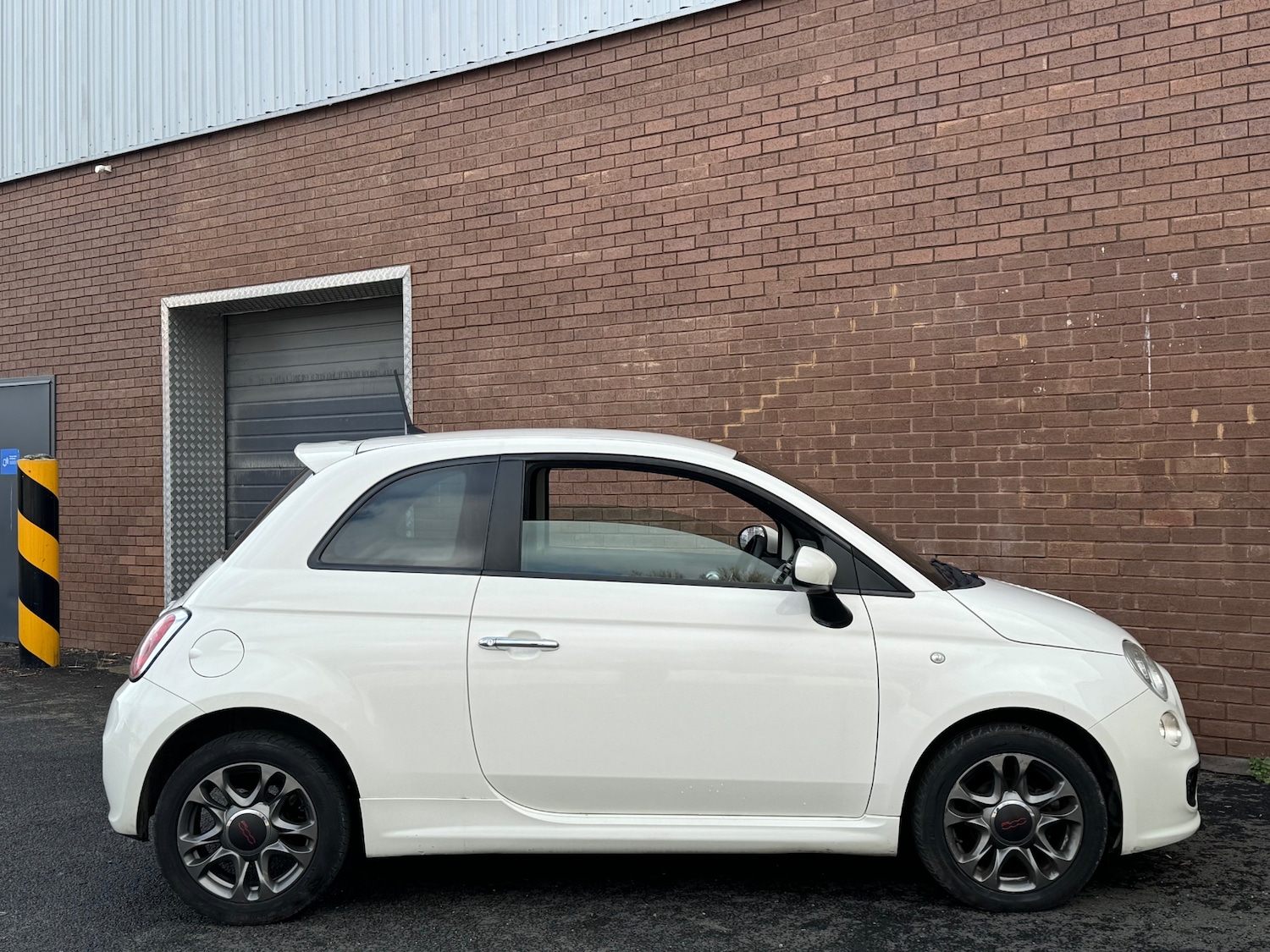Used Fiat 500 2015 for sale - 77431674: Photo 4