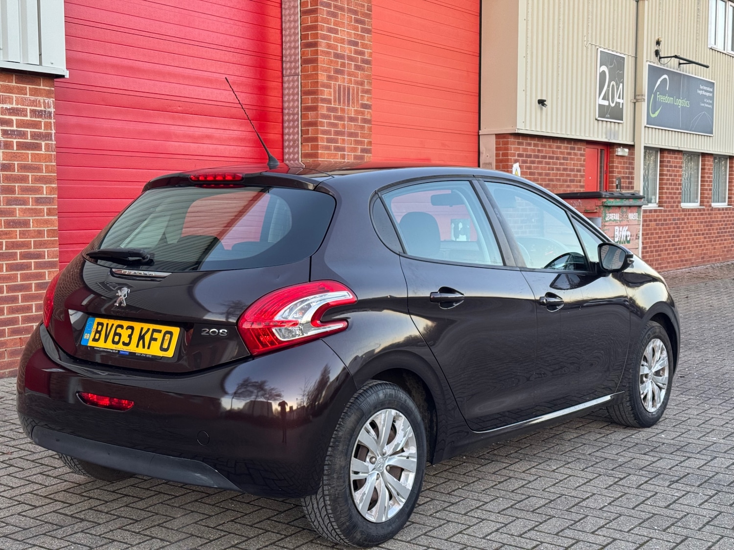 Used Peugeot 208 2013 for sale - 77137228: Photo 11