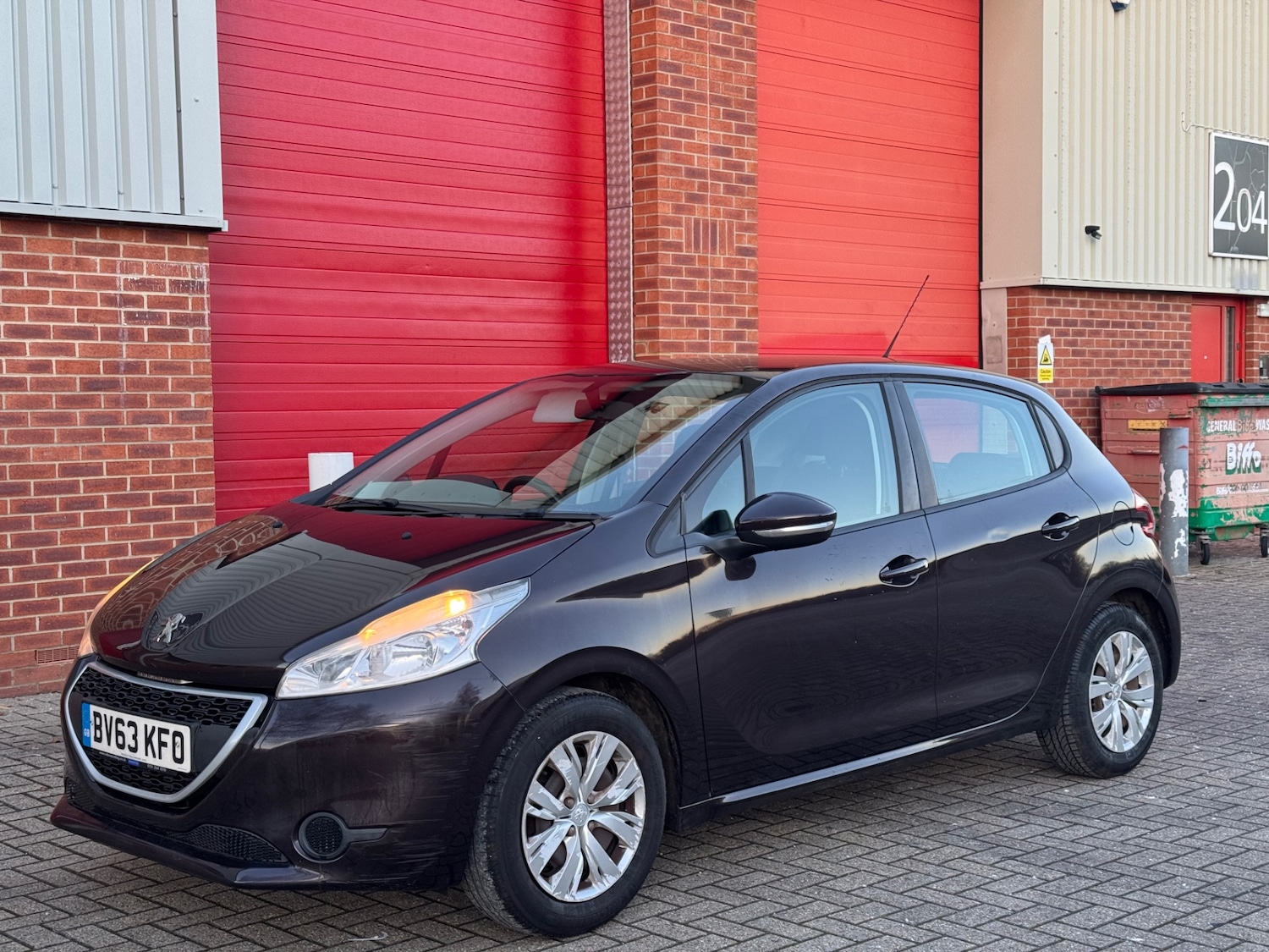 Used Peugeot 208 2013 for sale - 77137228: Photo 14