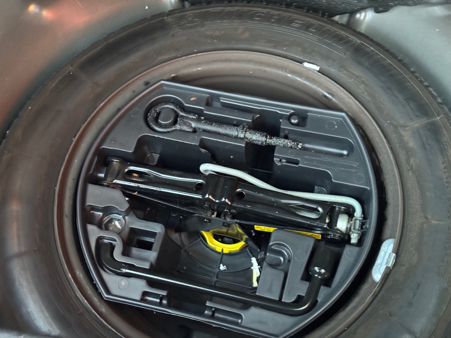 Used Peugeot 208 2013 for sale - 77137228: Photo 22