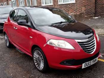2013 (13) - 1.2 Black and Red 5dr