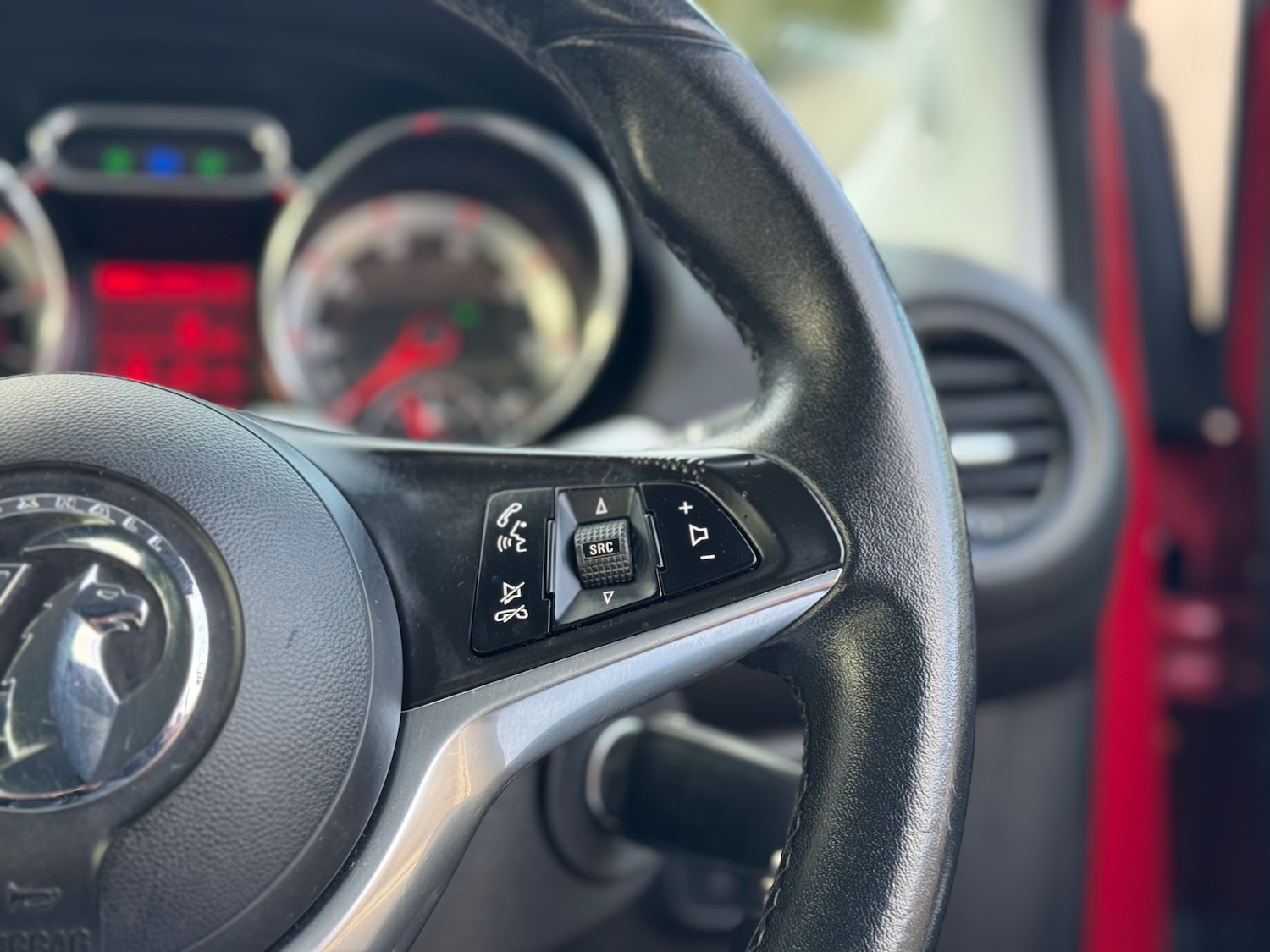 Used Vauxhall ADAM 2013 for sale - 76982868: Photo 24