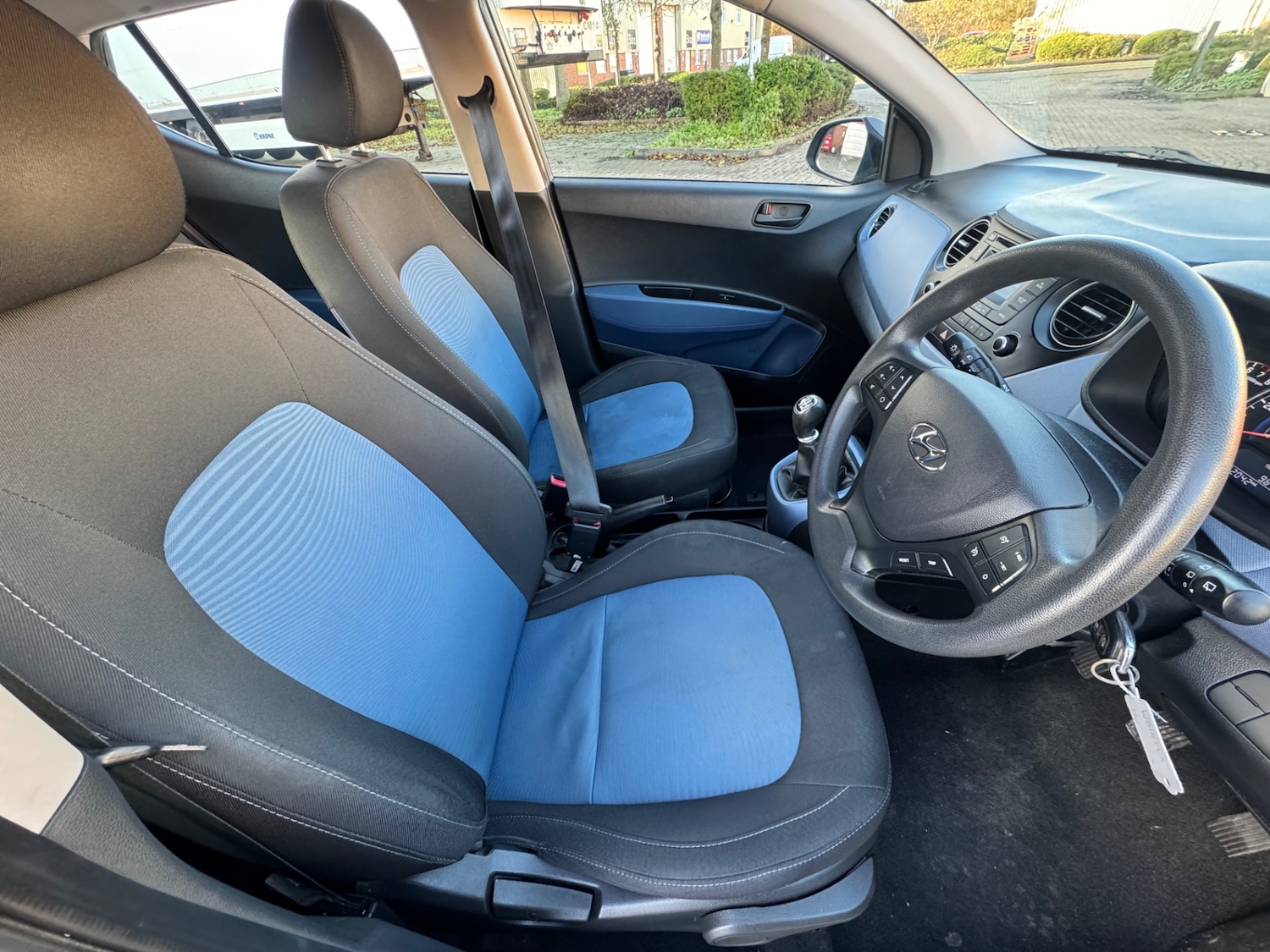 Used Hyundai i10 2014 for sale - 77022264: Photo 12