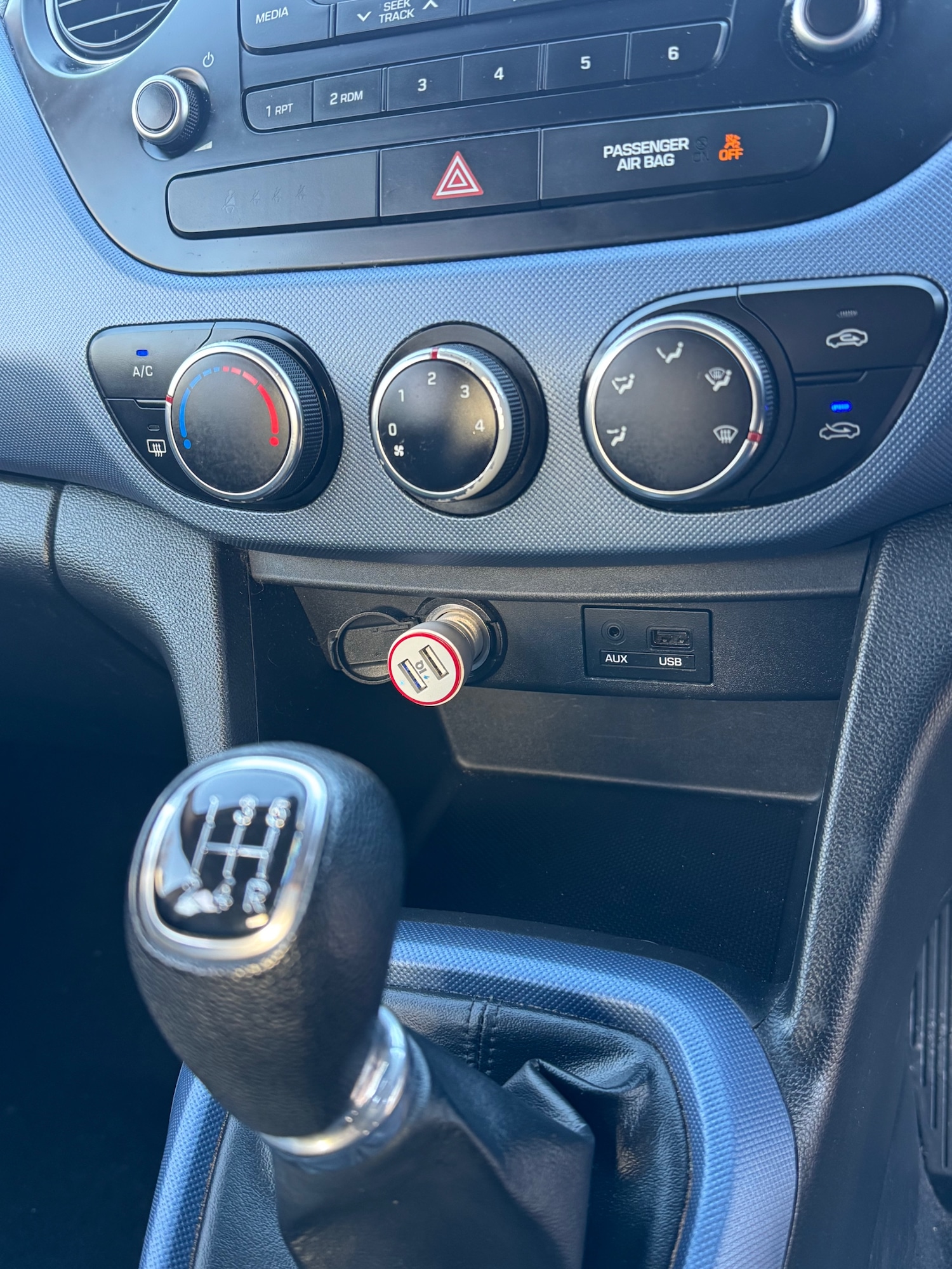 Used Hyundai i10 2014 for sale - 77022264: Photo 13