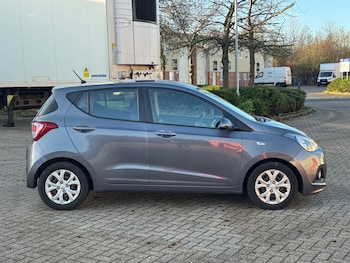 Used Hyundai i10 2014 for sale - 77022264: Photo