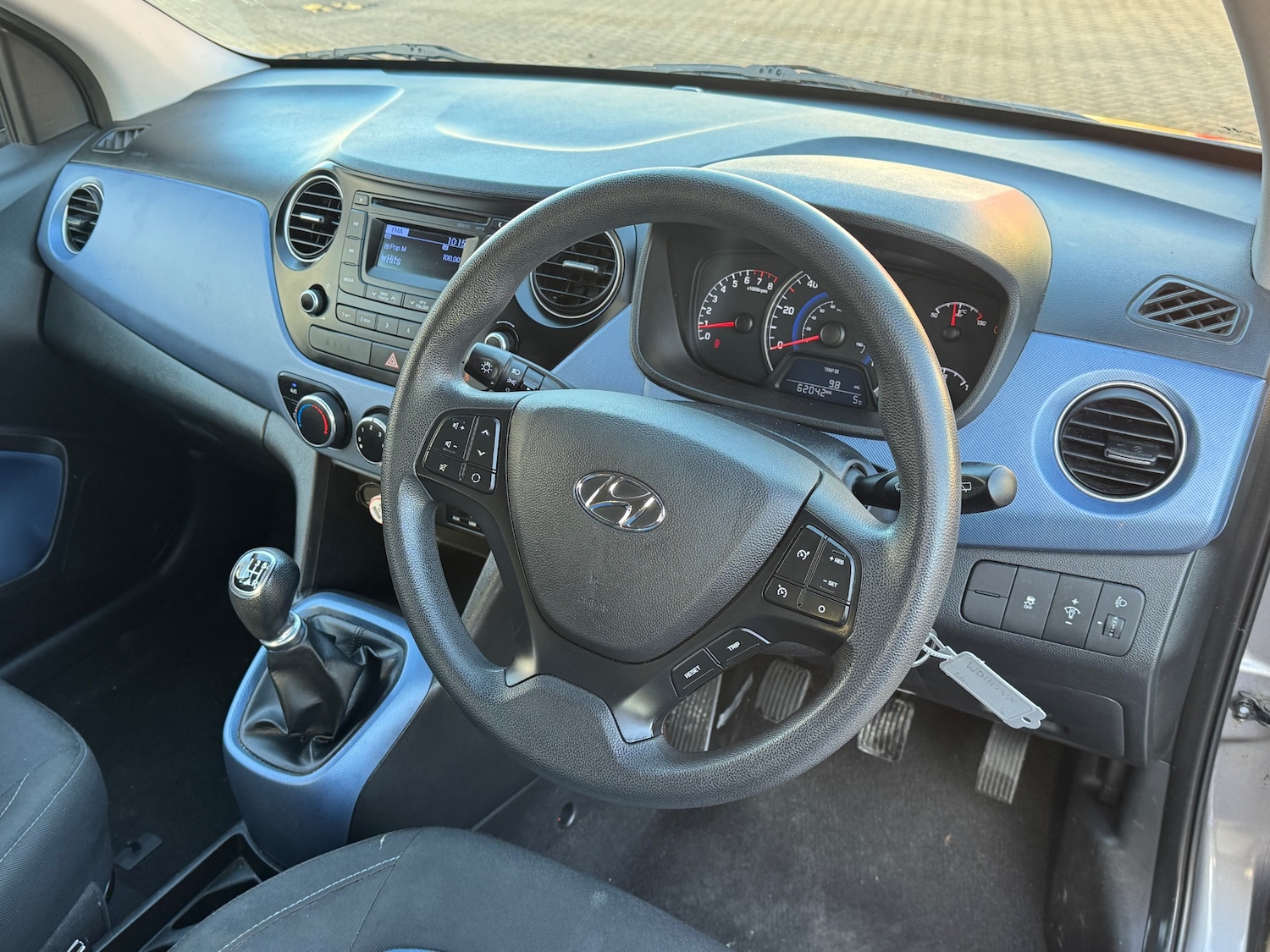 Used Hyundai i10 2014 for sale - 77022264: Photo 9