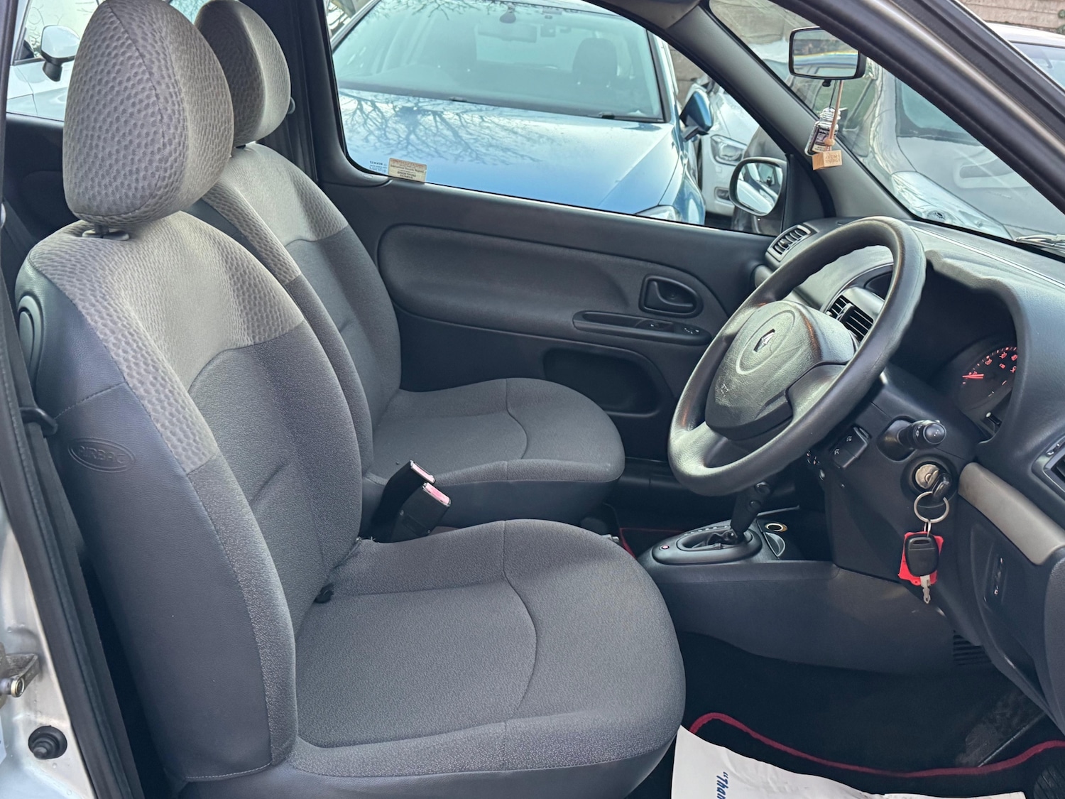 Used Renault Clio 2005 for sale - 76909034: Photo 17