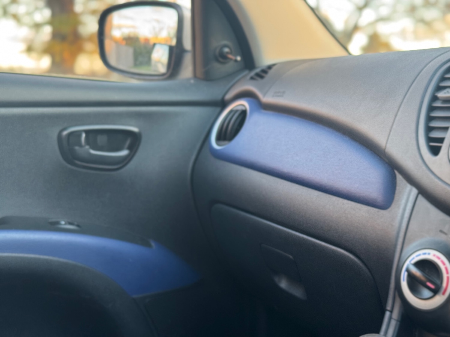 Used Hyundai i10 2009 for sale - 76791203: Photo 17