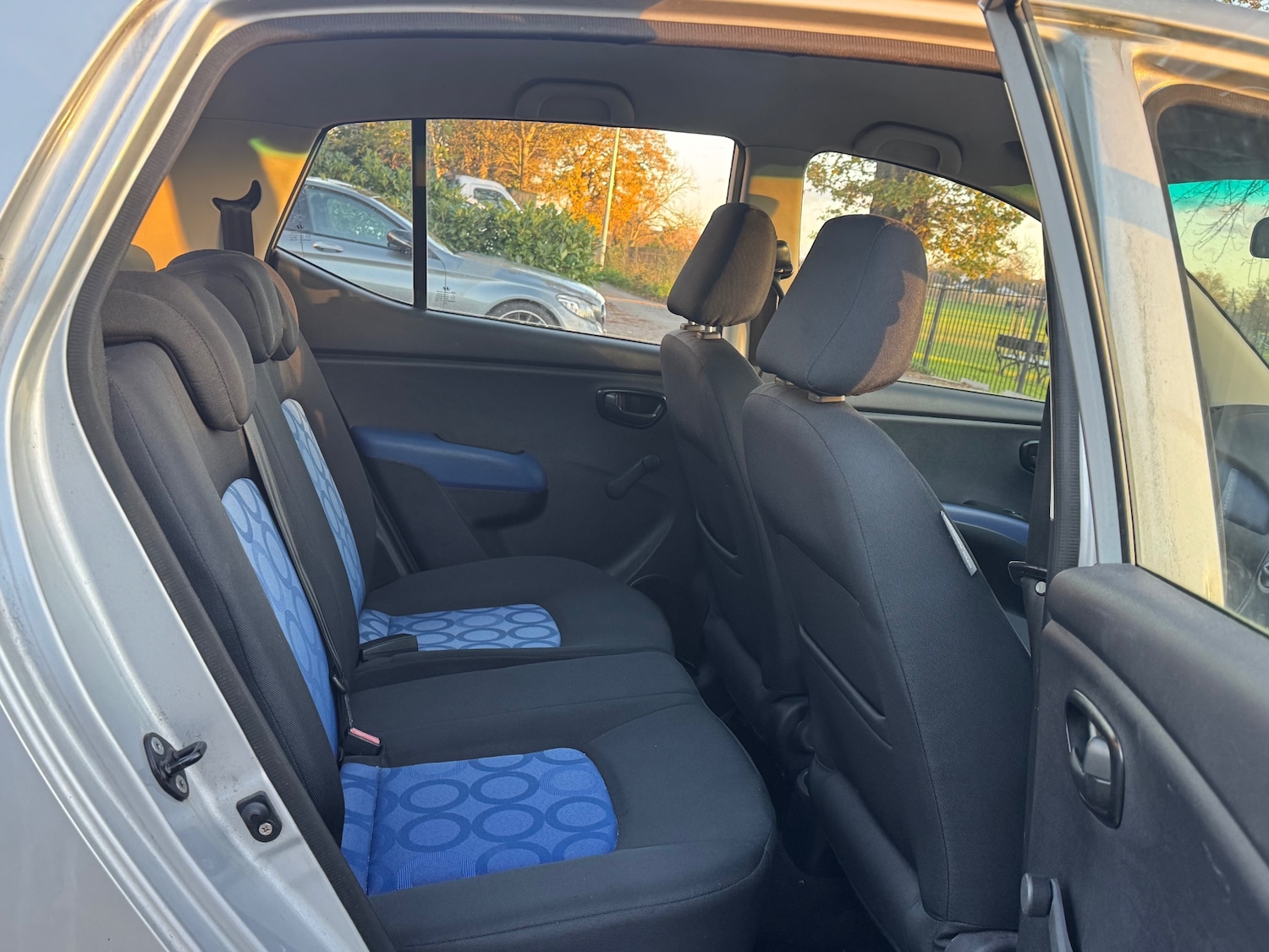 Used Hyundai i10 2009 for sale - 76791203: Photo 19