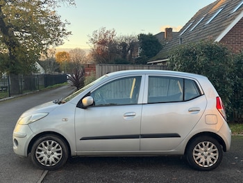 Used Hyundai i10 2009 for sale - 76791203: Photo