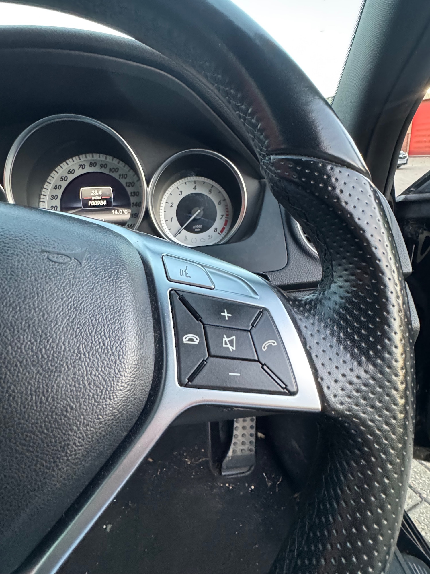 Used Mercedes-Benz C Class 2012 for sale - 76519531: Photo 15