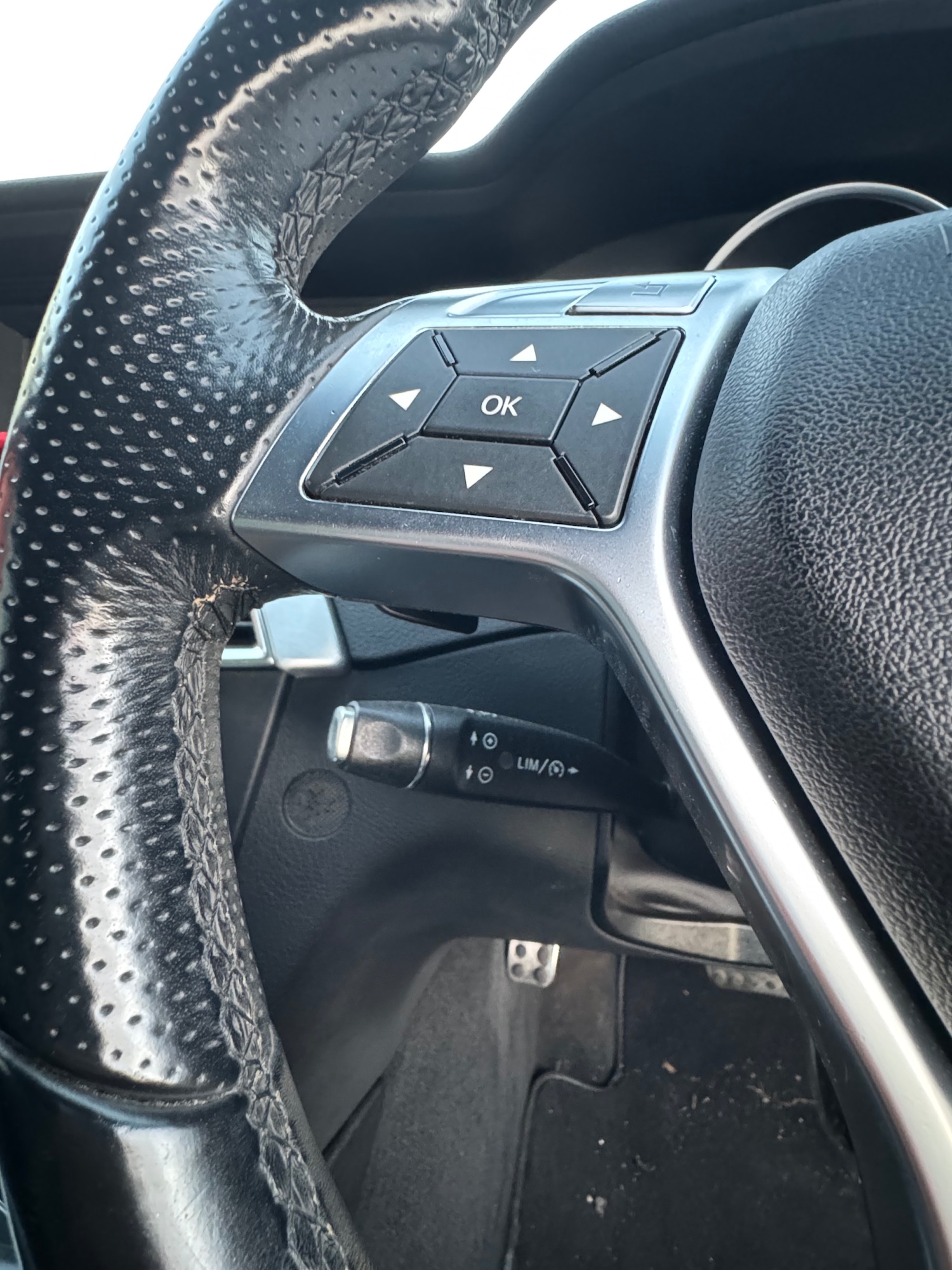 Used Mercedes-Benz C Class 2012 for sale - 76519531: Photo 16