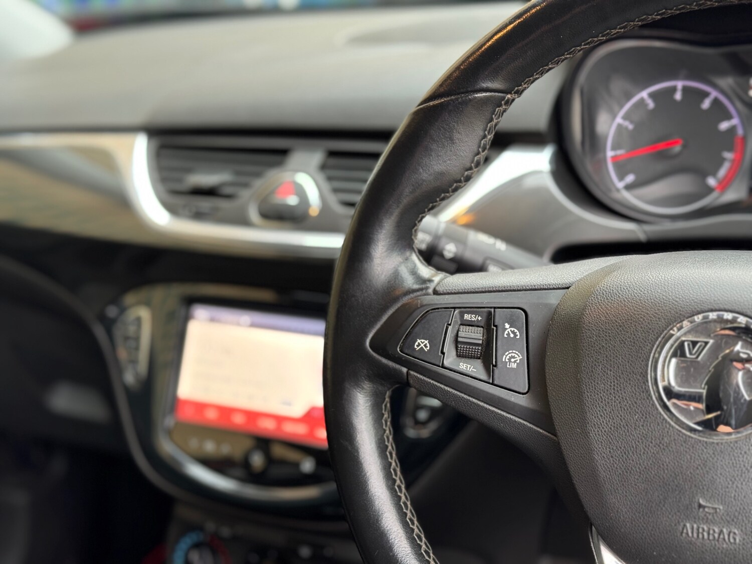 Used Vauxhall Corsa 2015 for sale - 77469459: Photo 9