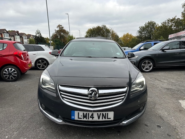 Used Vauxhall Insignia 2014 for sale - 76275960: Photo 2