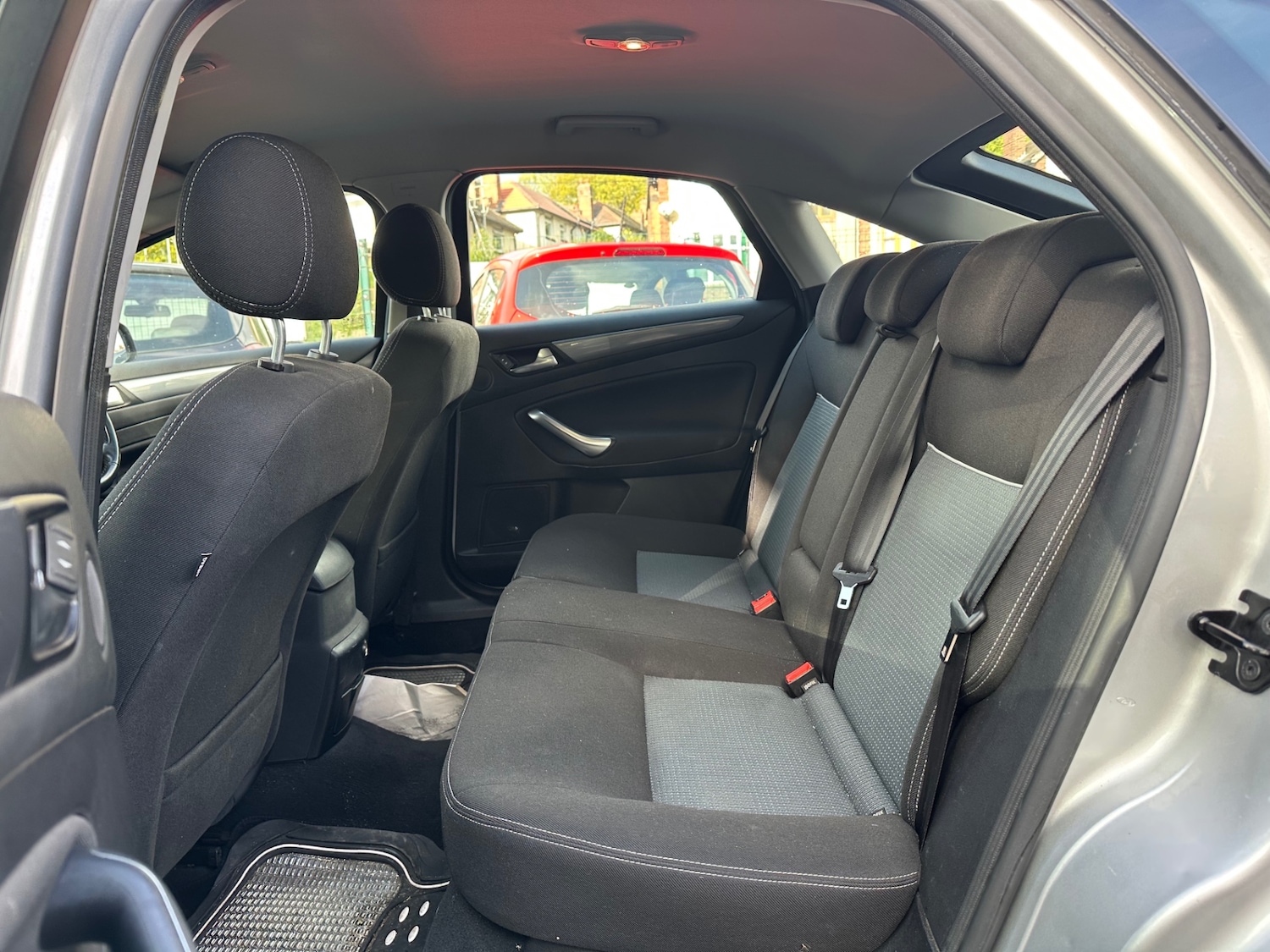 Used Ford Mondeo 2012 for sale - 76403312: Photo 15