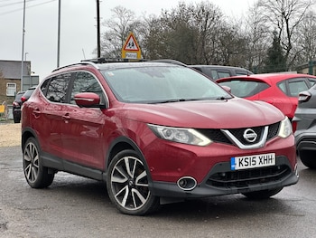 Used Nissan Qashqai 2015 for sale - 77605534: Photo