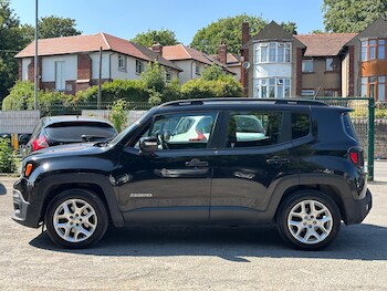Used Jeep Renegade 2016 for sale - 79167964: Photo