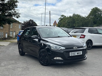 Used Hyundai i20 2017 for sale - 78904447: Photo