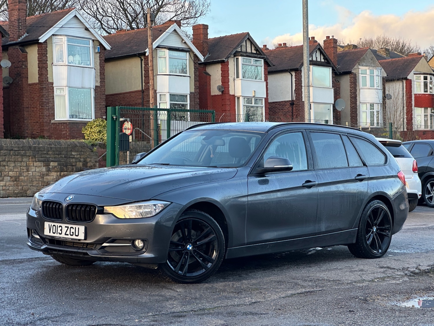 Used BMW 3 Series 2013 for sale - 77008922: Photo 1