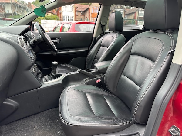 Used Nissan Qashqai 2011 for sale - 76299517: Photo 10