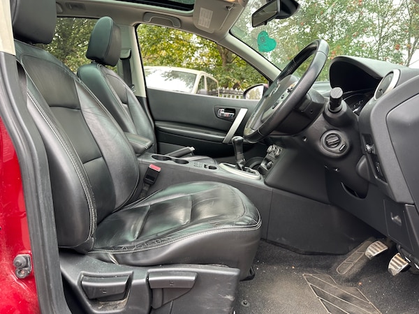 Used Nissan Qashqai 2011 for sale - 76299517: Photo 19