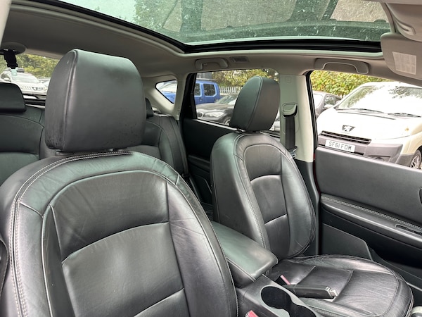 Used Nissan Qashqai 2011 for sale - 76299517: Photo 23