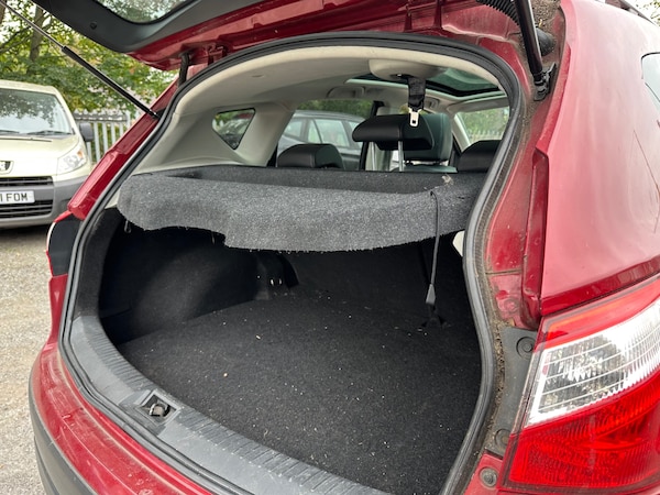 Used Nissan Qashqai 2011 for sale - 76299517: Photo 41